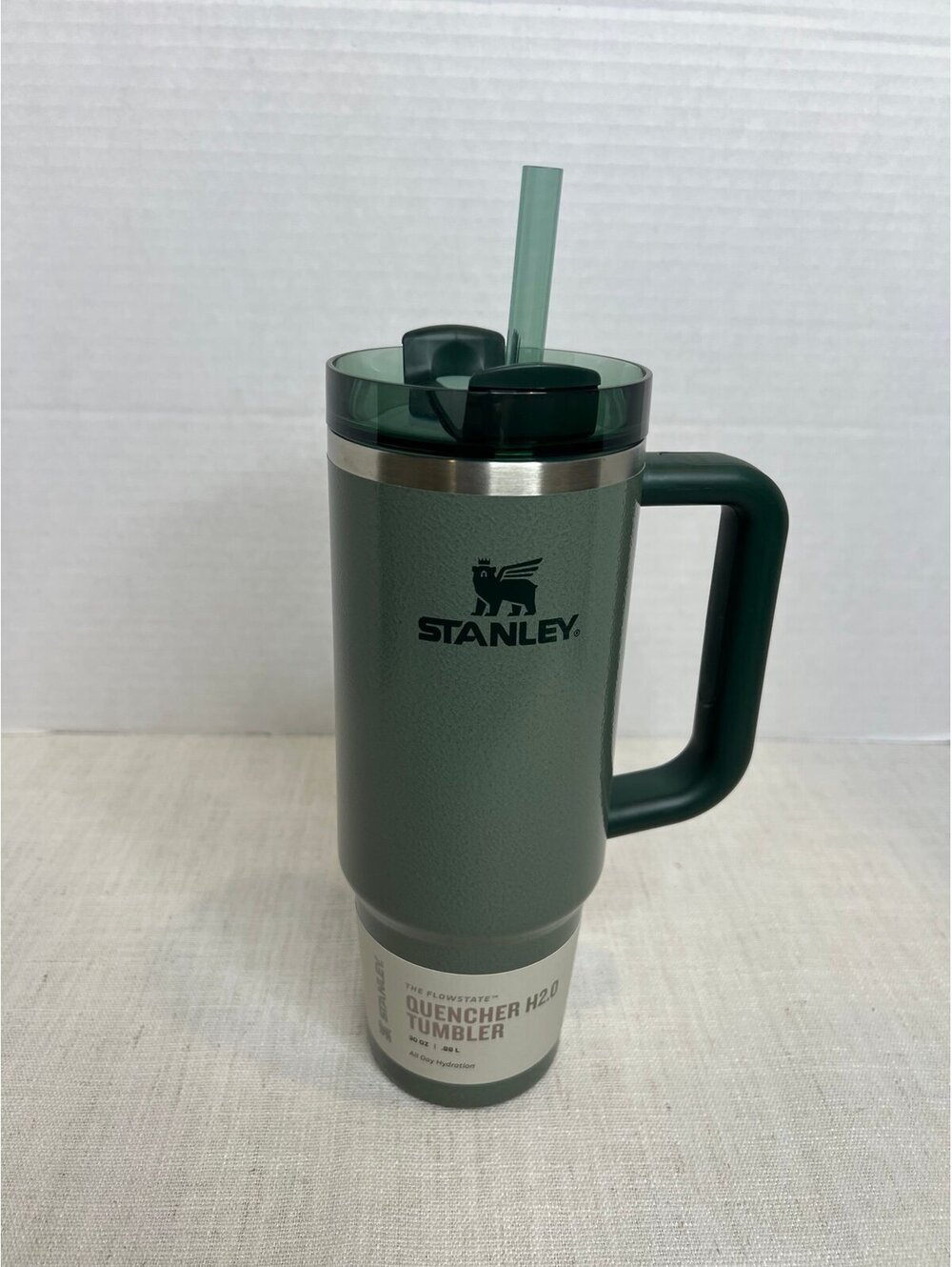 STANLEY Quencher H2.0 Flowstate Tumbler 30 oz Hammertone Green